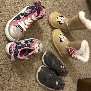 3 pairs of toddler girl 8C